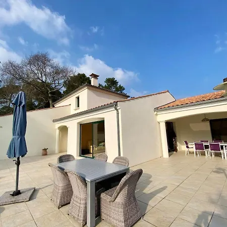 Maison De 4 Chambres Avec Jardin Clos Et Wifi A A 1 Km De La * La Tremblade
