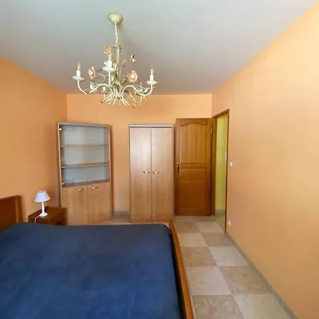 Maison De 4 Chambres Avec Jardin Clos Et Wifi A A 1 Km De La Casa vacanze *