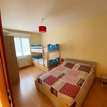 Maison De 4 Chambres Avec Jardin Clos Et Wifi A A 1 Km De La Casa vacanze *
